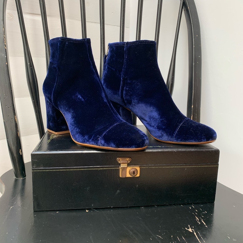 Madewell Jillian Blue Velvet Boots 9.5